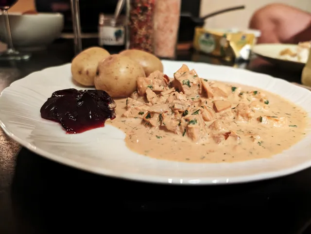 Kalkon med soltorkade tomater